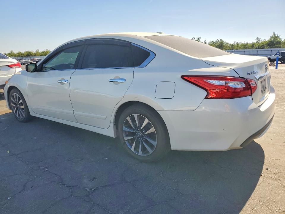55373266 :رقم المزاد ، 1N4AL3AP2HC143038 vin ، 2017 Nissan Altima مزاد بيع
