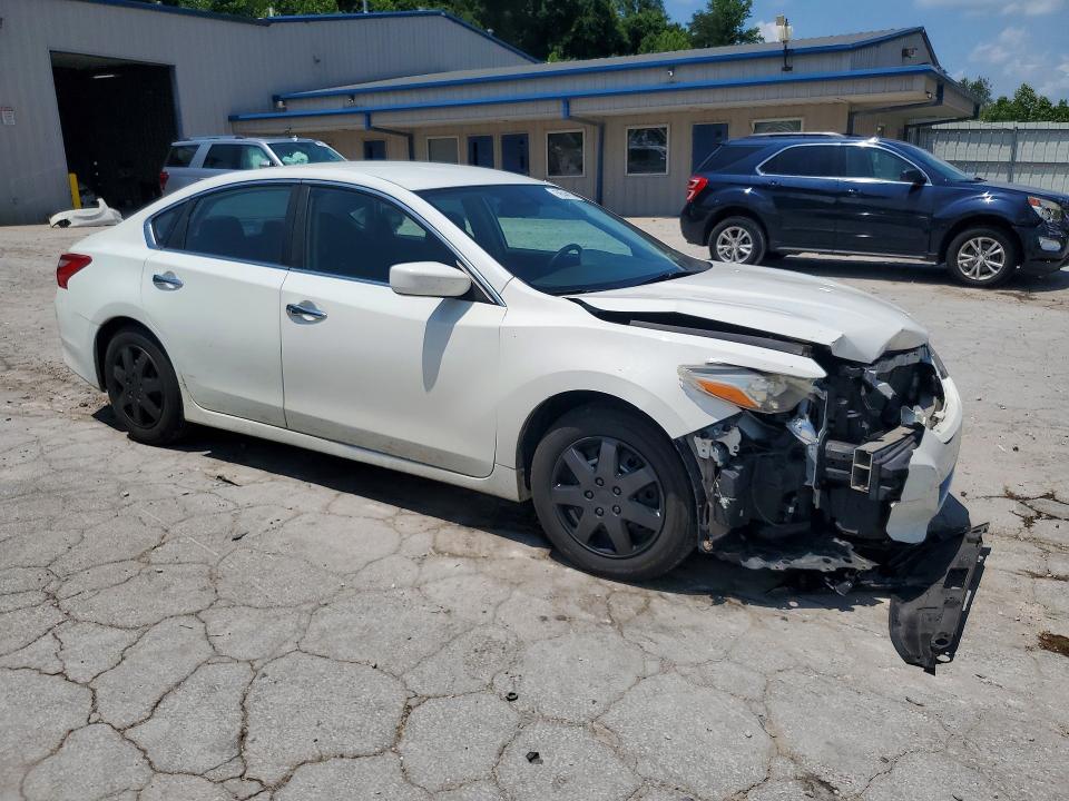 Продажа на аукционе авто 2016 Nissan Altima, vin: 1N4AL3AP4GN372131, номер лота: 59544106