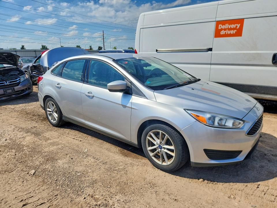 58136066 :رقم المزاد ، 1FADP3F27JL250753 vin ، 2018 Ford Focus مزاد بيع