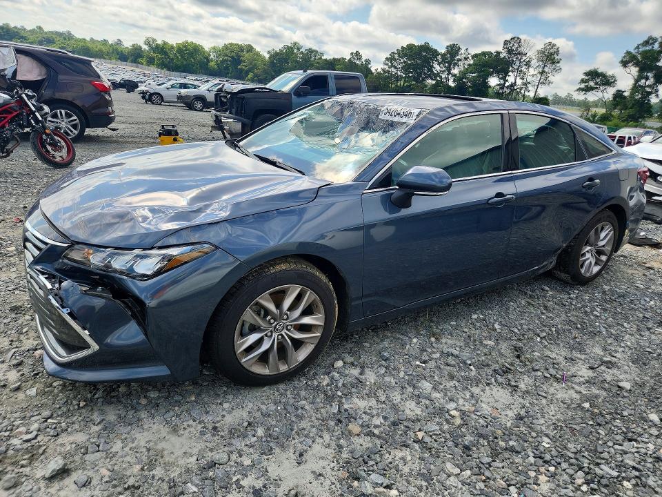 54264346 :رقم المزاد ، 4T1BZ1FB4KU005822 vin ، 2019 Toyota Avalon مزاد بيع