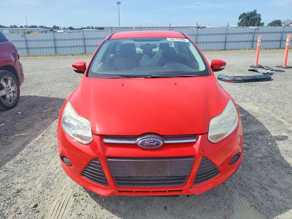 2013 Ford Focus მანქანა იყიდება აუქციონზე, vin: 1FADP3F28DL124423, აუქციონის ნომერი: 56472286