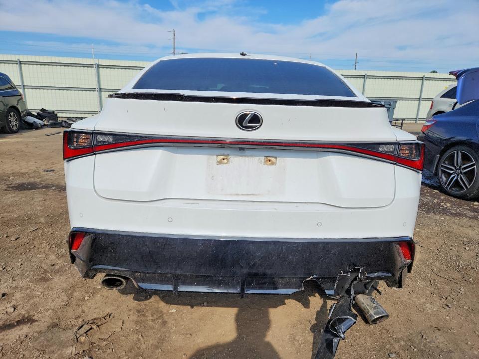 56038216 :رقم المزاد ، JTHGZ1E24N5023990 vin ، 2022 Lexus Is مزاد بيع