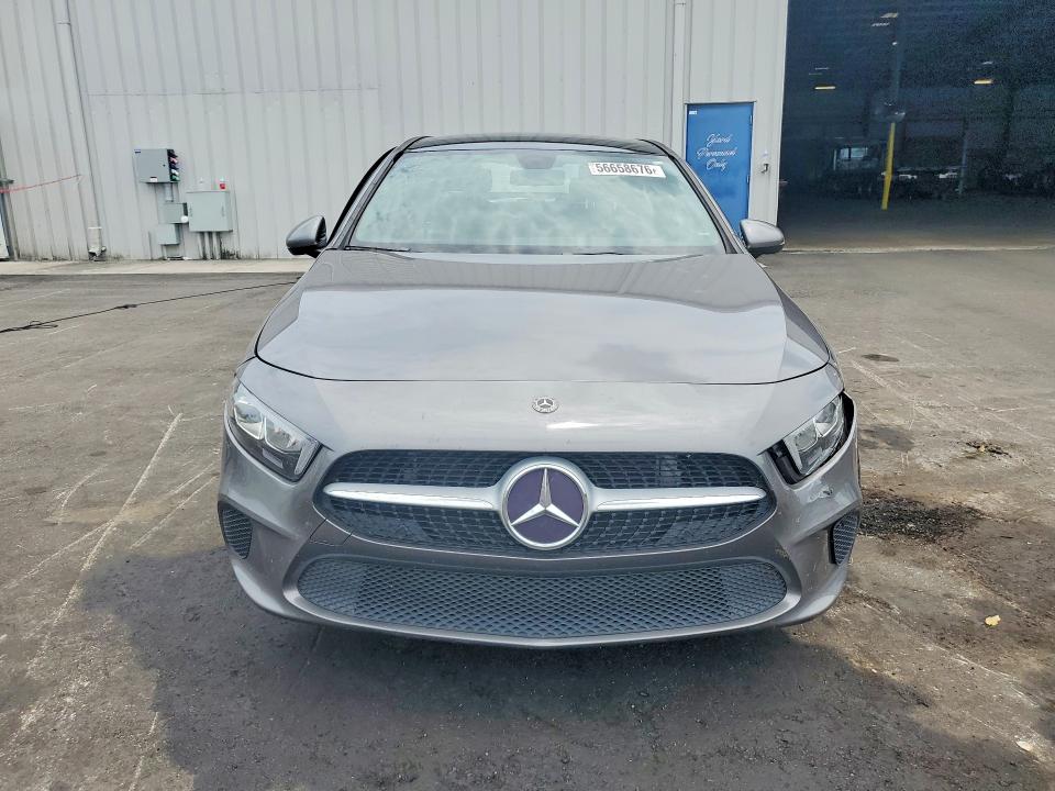 56658676 :رقم المزاد ، WDD3G4EB7KW033481 vin ، 2019 Mercedes-benz A مزاد بيع
