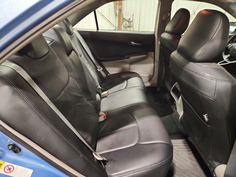 85624745 :رقم المزاد ، 4T1BF1FK5CU563642 vin ، 2012 Toyota Camry مزاد بيع