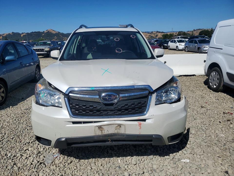 Продажа на аукционе авто 2015 Subaru Forester, vin: JF2SJADCXFG519509, номер лота: 55372016