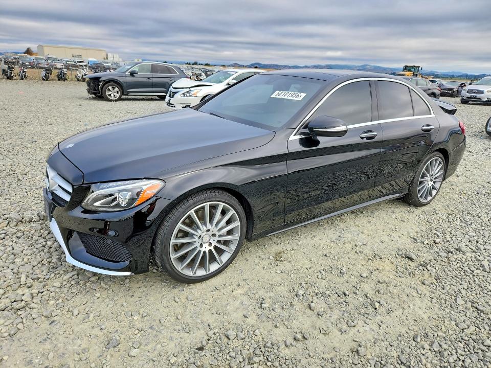 2015 Mercedes-benz C მანქანა იყიდება აუქციონზე, vin: 55SWF4JB4FU075096, აუქციონის ნომერი: 58101956