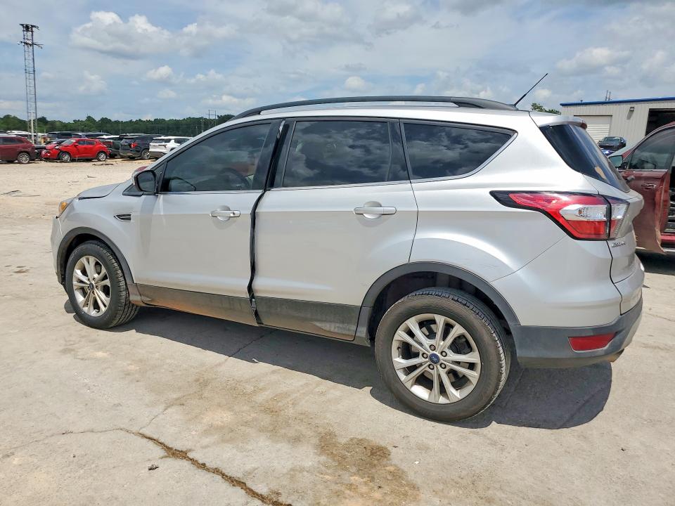 55915146 :رقم المزاد ، 1FMCU0GD5JUD07552 vin ، 2018 Ford Escape مزاد بيع