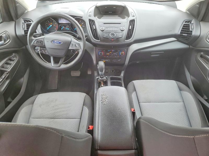58897856 :رقم المزاد ، 1FMCU0GDXJUC95205 vin ، 2018 Ford Escape مزاد بيع