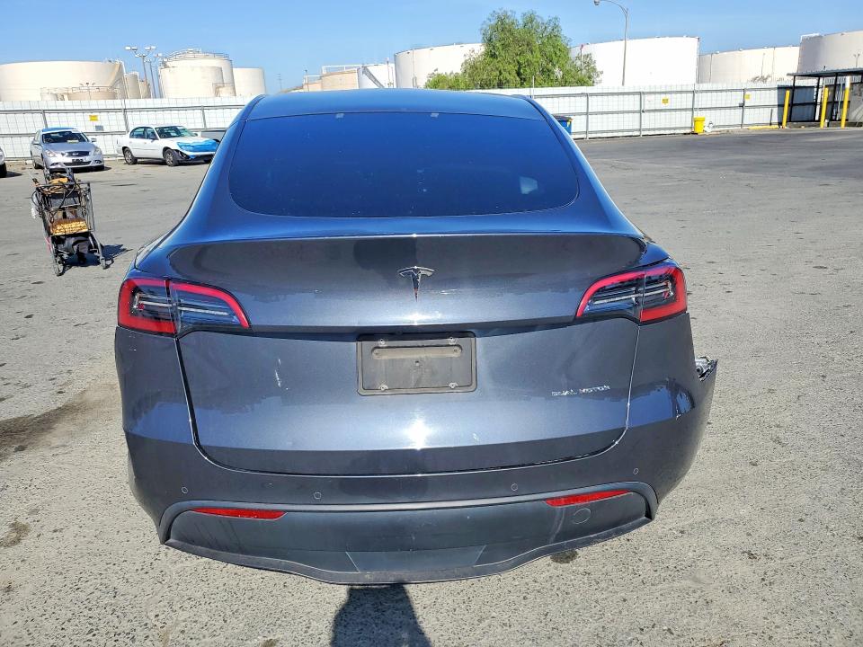 2022 Tesla Model Y მანქანა იყიდება აუქციონზე, vin: 7SAYGDEE8NF480617, აუქციონის ნომერი: 55812066