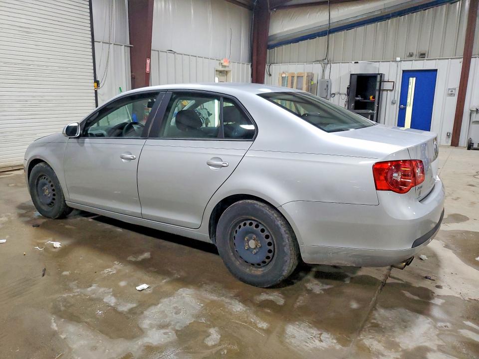 58773186 :رقم المزاد ، 3VWPF71K66M798481 vin ، 2006 Volkswagen Jetta مزاد بيع
