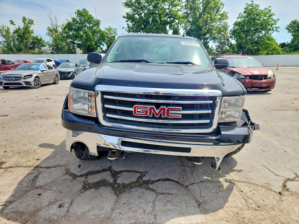 55823596 :رقم المزاد ، 1GTR2VE70CZ272312 vin ، 2012 Gmc Sierra مزاد بيع