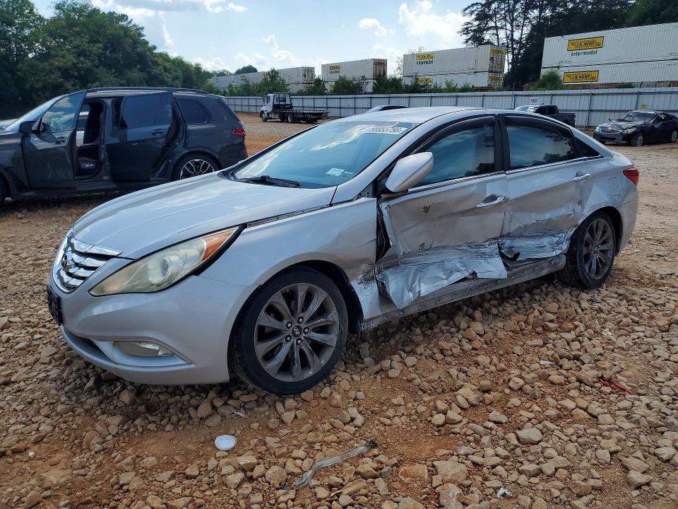 2011 Hyundai Sonata მანქანა იყიდება აუქციონზე, vin: 5NPEC4AC8BH253635, აუქციონის ნომერი: 56955756