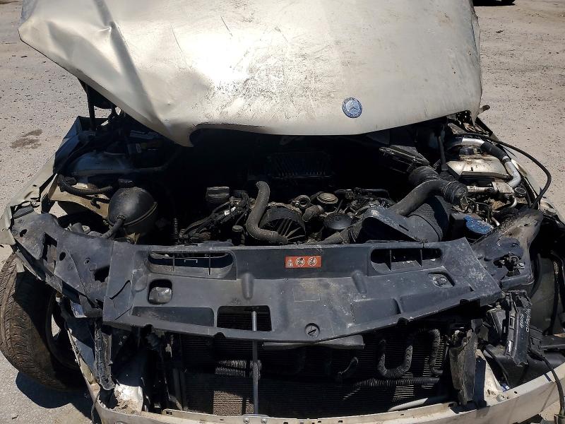 2011 Mercedes-benz C მანქანა იყიდება აუქციონზე, vin: WDDGF5EB7BR135226, აუქციონის ნომერი: 56004256