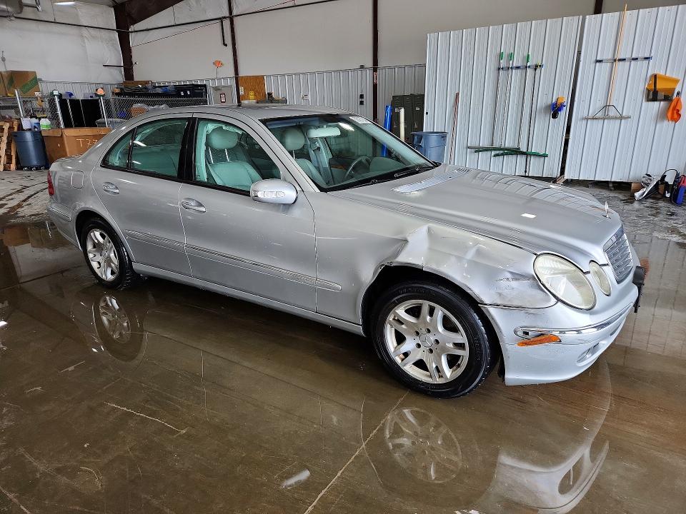 2005 Mercedes-benz E მანქანა იყიდება აუქციონზე, vin: WDBUF82J45X174929, აუქციონის ნომერი: 55387826