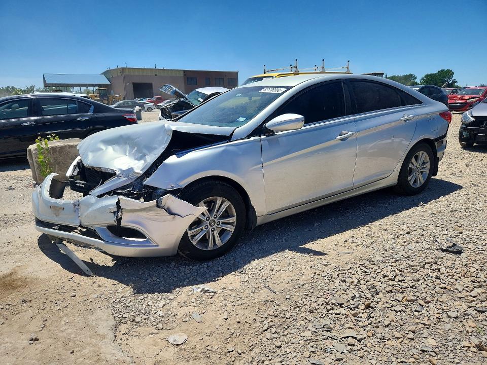 2011 Hyundai Sonata მანქანა იყიდება აუქციონზე, vin: 5NPEB4AC6BH111125, აუქციონის ნომერი: 57196986