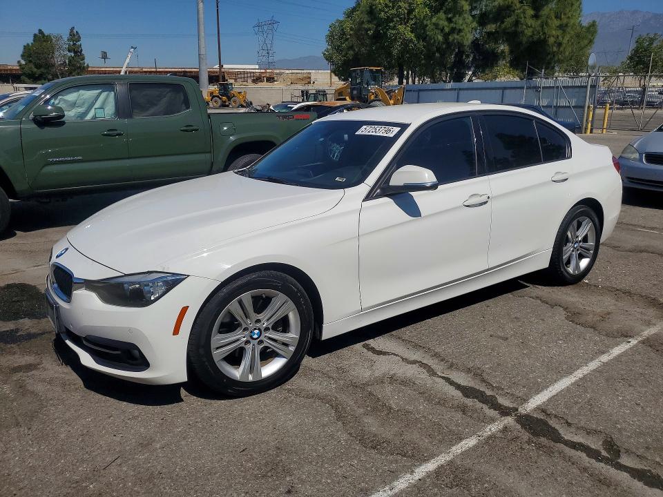 2016 Bmw 328 მანქანა იყიდება აუქციონზე, vin: WBA8E9G50GNT47526, აუქციონის ნომერი: 57253796