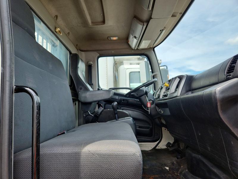 Продажа на аукционе авто 2015 Hino Hino 268, vin: 5PVNJ8JR0F4S51004, номер лота: 56213336