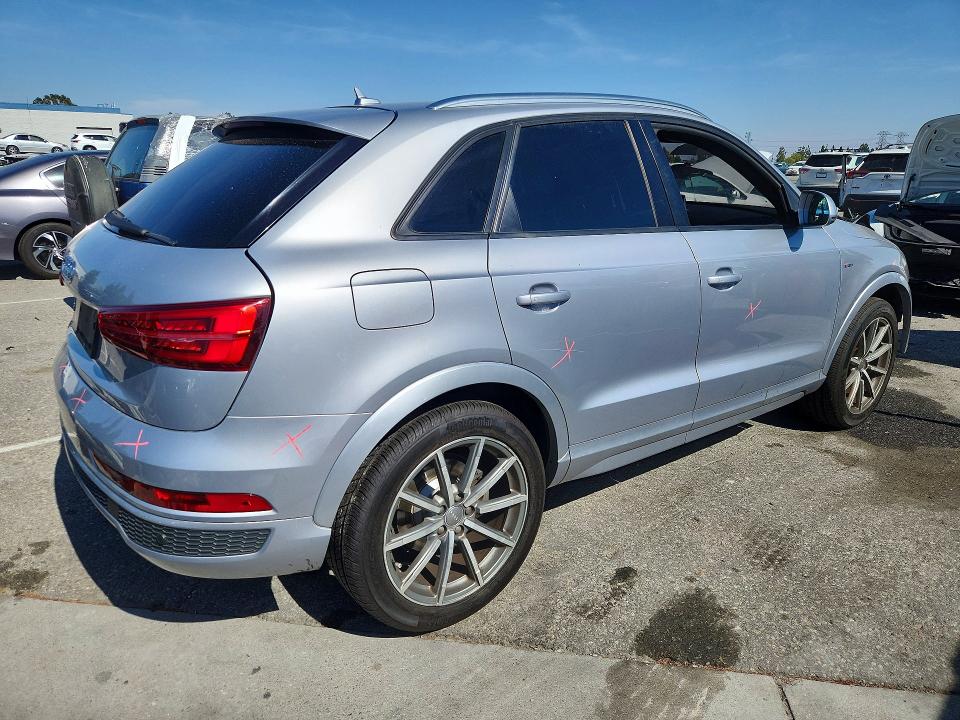Продажа на аукционе авто 2018 Audi Q3, vin: WA1BCCFS2JR031803, номер лота: 56222236