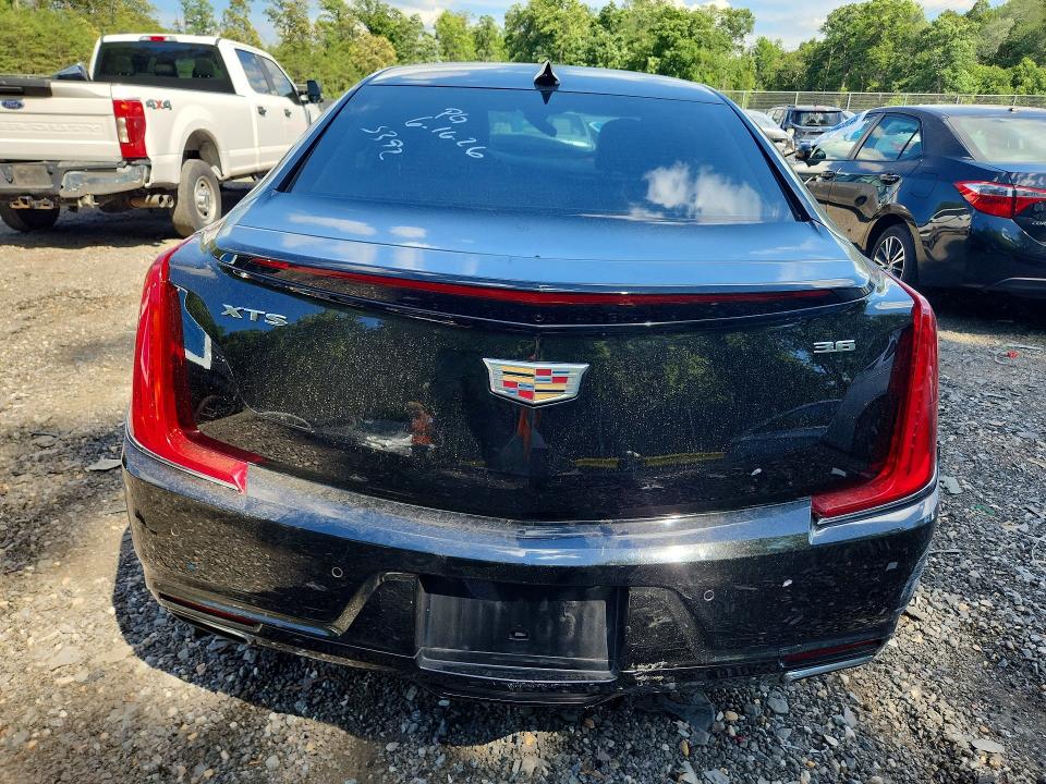Продажа на аукционе авто 2018 Cadillac Xts, vin: 2G61M5S36J9153392, номер лота: 57832366