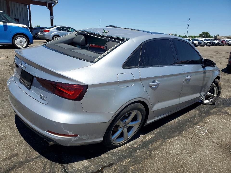 Продаж на аукціоні авто 2015 Audi A3, vin: WAUBFGFF7F1093322, номер лоту: 57084466