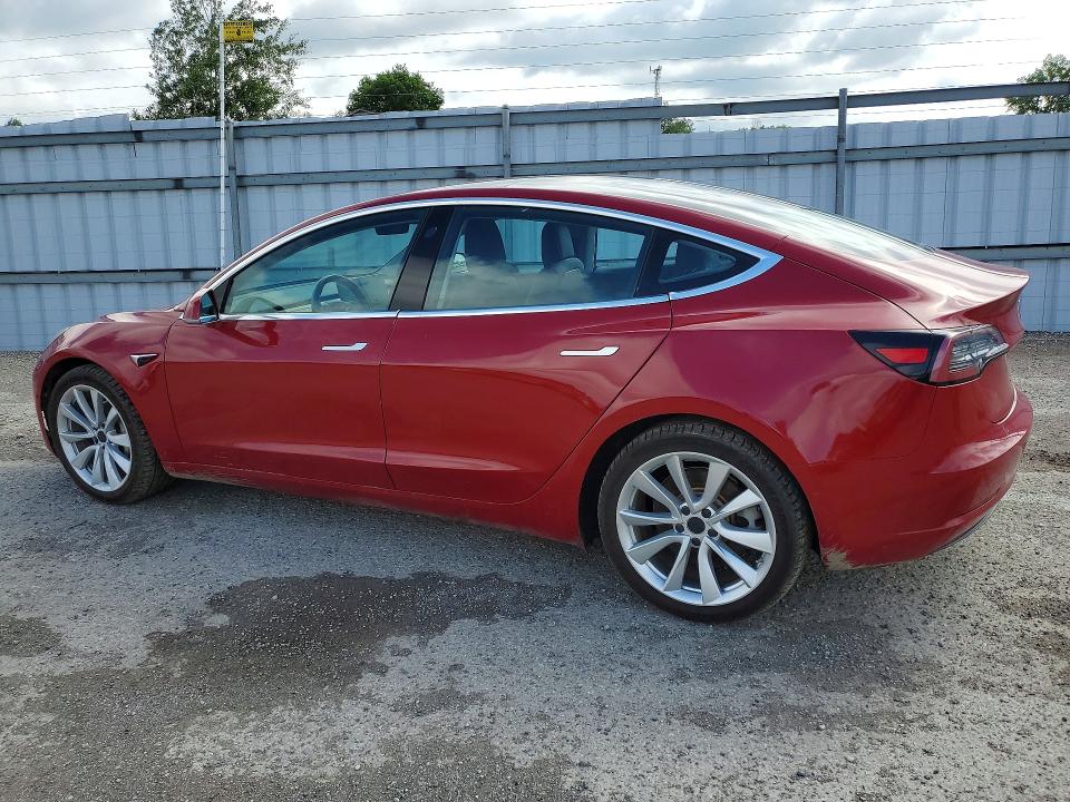 54420886 :رقم المزاد ، 5YJ3E1EB1JF126997 vin ، 2018 Tesla Model 3 مزاد بيع