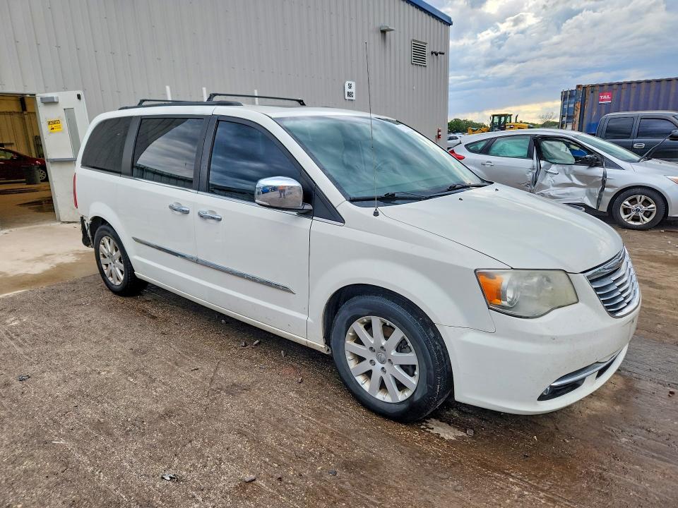 57149436 :رقم المزاد ، 2C4RC1CG3CR171056 vin ، 2012 Chrysler Town & Country مزاد بيع
