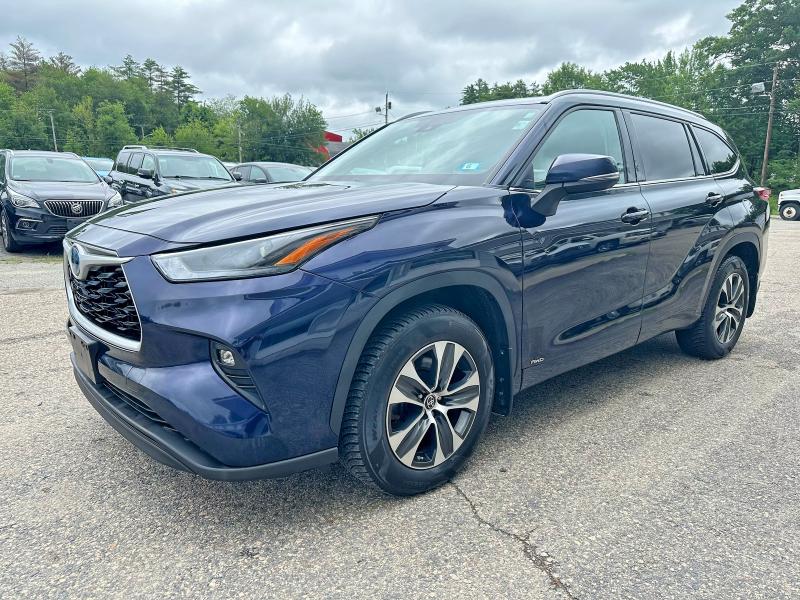 Продажа на аукционе авто 2022 Toyota Highlander Hybrid, vin: 5TDGBRCH2NS556944, номер лота: 58985326