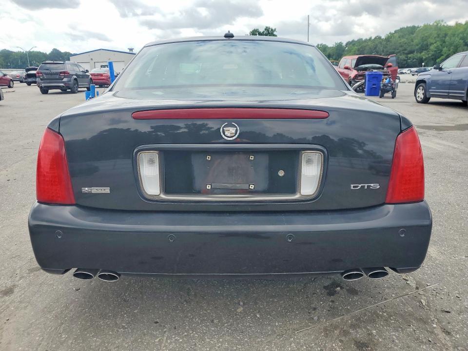 58286766 :رقم المزاد ، 1G6KF57904U123601 vin ، 2004 Cadillac Deville مزاد بيع