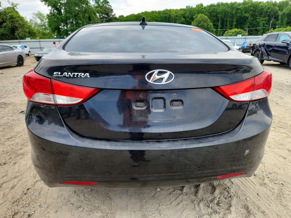 Продажа на аукционе авто 2012 Hyundai Elantra, vin: KMHDH4AE0CU305339, номер лота: 57574196