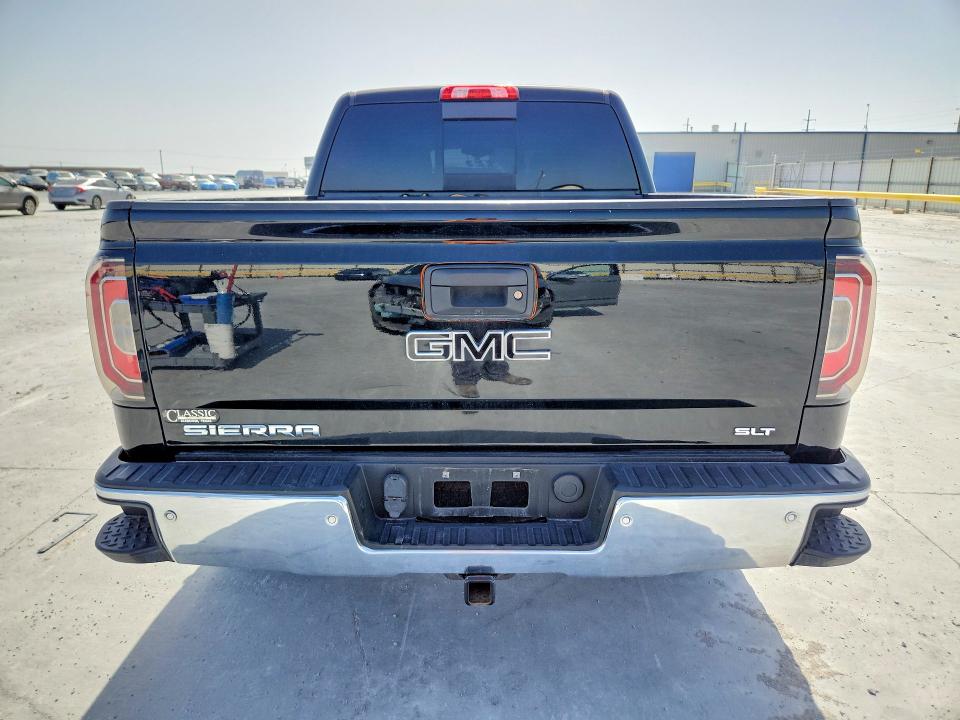 57543566 :رقم المزاد ، 3GTU2NEC6JG615094 vin ، 2018 Gmc Sierra مزاد بيع