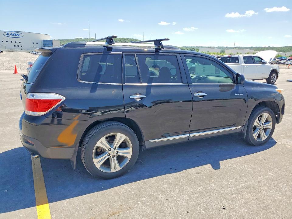 2013 Toyota Highlander მანქანა იყიდება აუქციონზე, vin: 5TDYK3EH5DS137838, აუქციონის ნომერი: 56762016