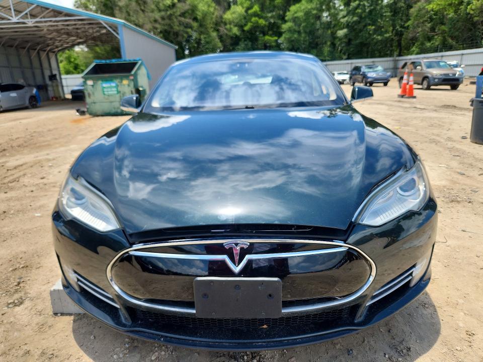 Продажа на аукционе авто 2013 Tesla Model S, vin: 5YJSA1CPXDFP10826, номер лота: 57903216