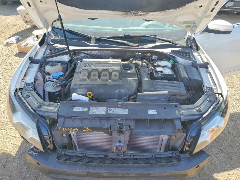 Продажа на аукционе авто 2015 Volkswagen Passat, vin: 1VWBV7A35FC048786, номер лота: 55145756