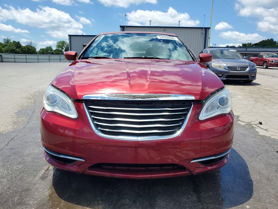 2011 Chrysler 200 მანქანა იყიდება აუქციონზე, vin: 1C3BC2EG9BN535730, აუქციონის ნომერი: 57950966