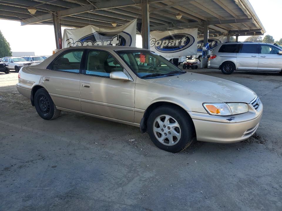 Auction sale of the 2001 Toyota Camry, vin: JT2BG22K510554627, lot number: 55653836