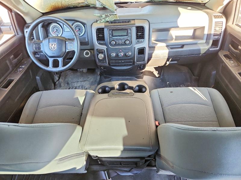 58105276 :رقم المزاد ، 1C6RR7KM2JS303462 vin ، 2018 Ram 1500 مزاد بيع