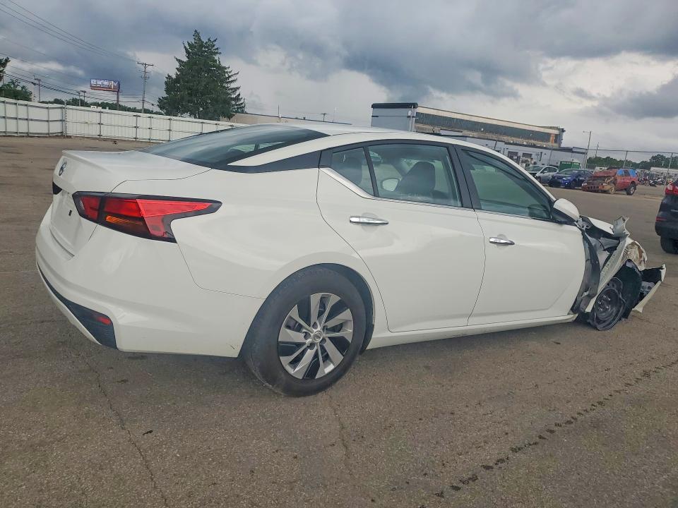 2022 Nissan Altima მანქანა იყიდება აუქციონზე, vin: 1N4BL4BVXNN355676, აუქციონის ნომერი: 56592286