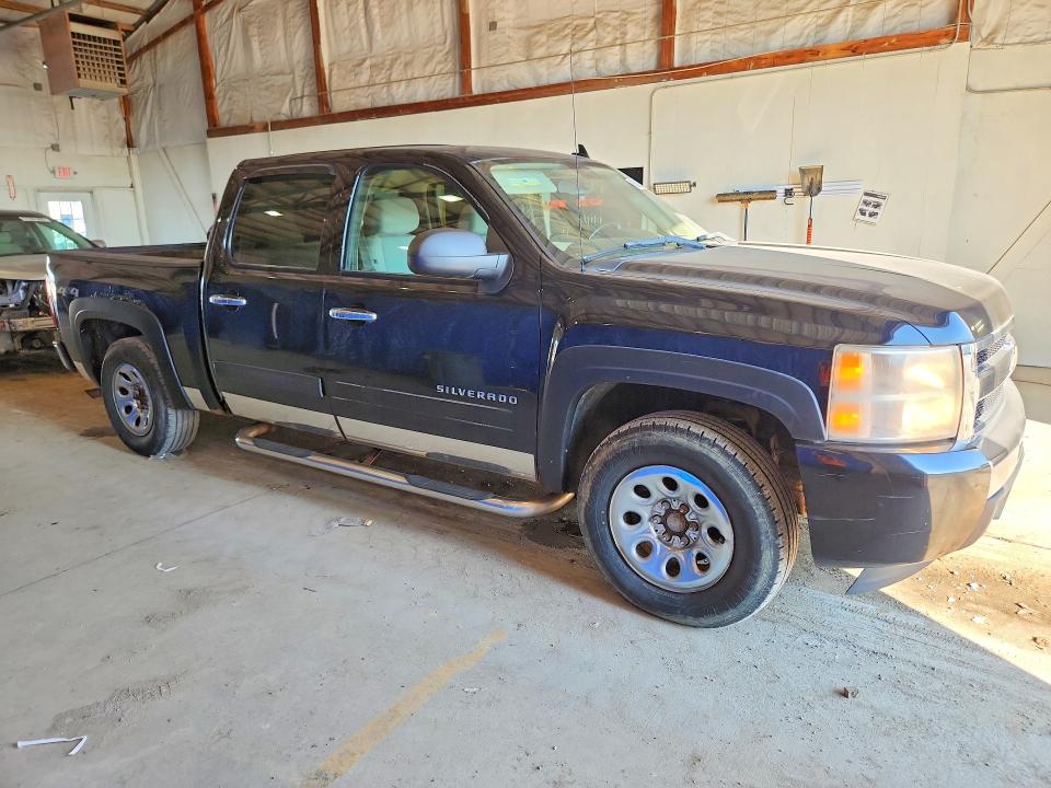 58828836 :رقم المزاد ، 3GCPKSEA8BG302978 vin ، 2011 Chevrolet Silverado مزاد بيع