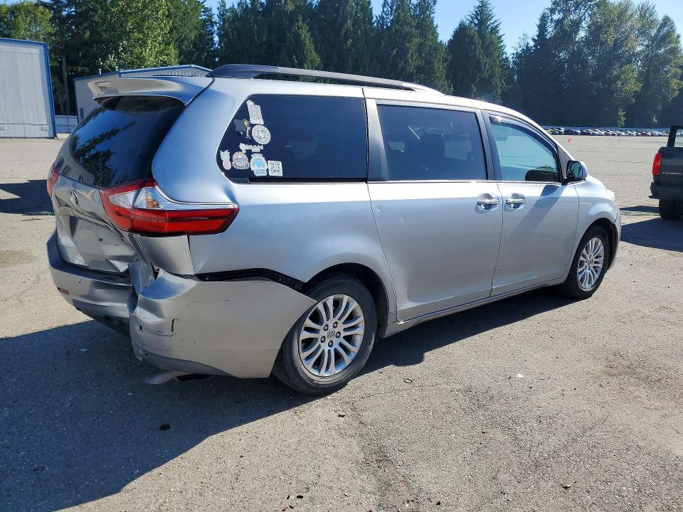 2015 Toyota Sienna მანქანა იყიდება აუქციონზე, vin: 5TDYK3DC7FS632809, აუქციონის ნომერი: 58368346