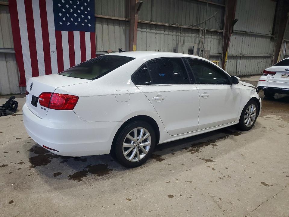 57010836 :رقم المزاد ، 3VWDX7AJ6DM373024 vin ، 2013 Volkswagen Jetta مزاد بيع