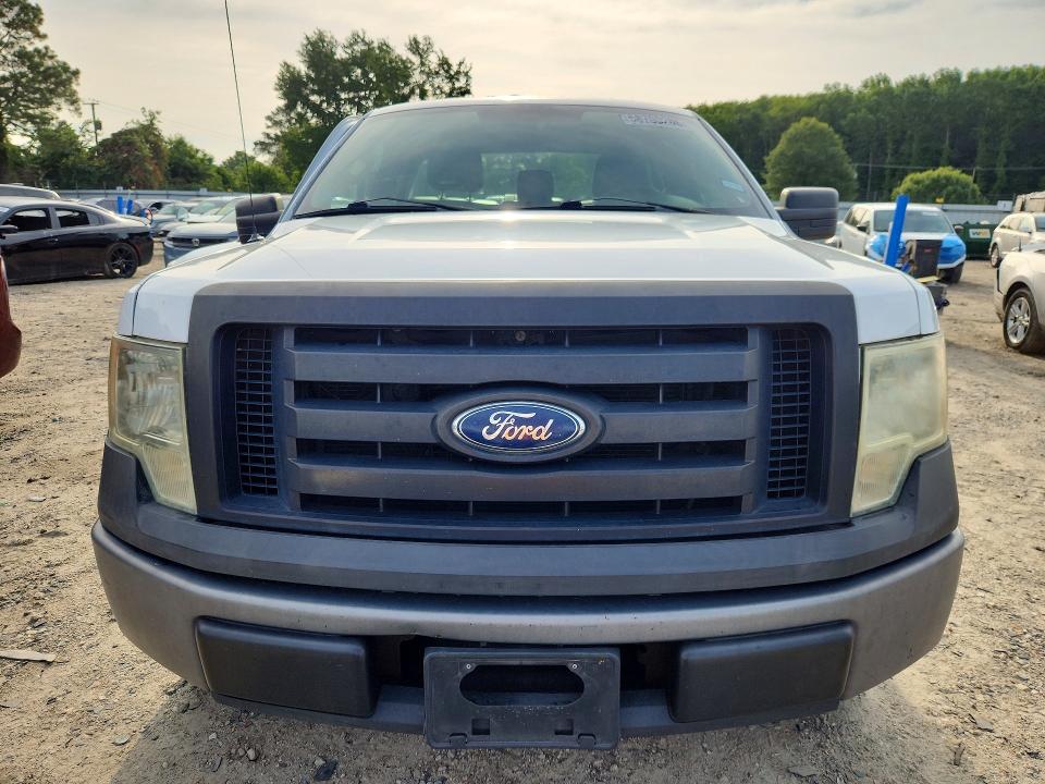 58700206 :رقم المزاد ، 1FTMF1CM0BKD65709 vin ، 2011 Ford F150 مزاد بيع