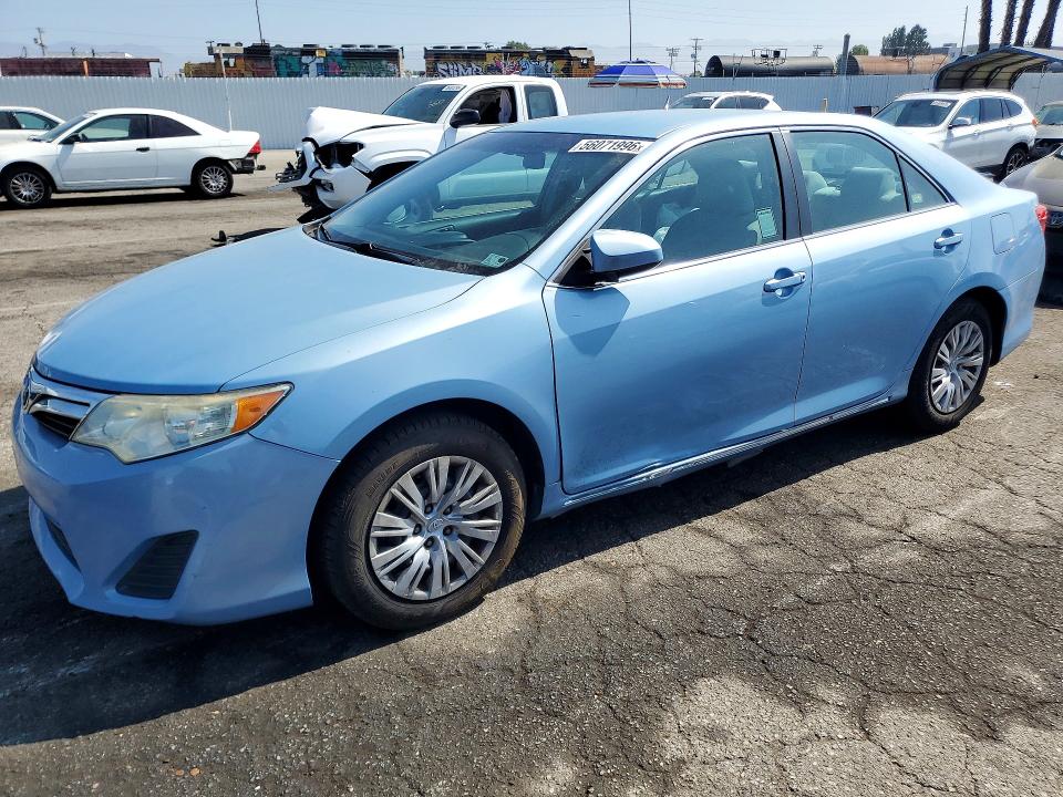 56071996 :رقم المزاد ، 4T4BF1FK6CR229450 vin ، 2012 Toyota Camry مزاد بيع