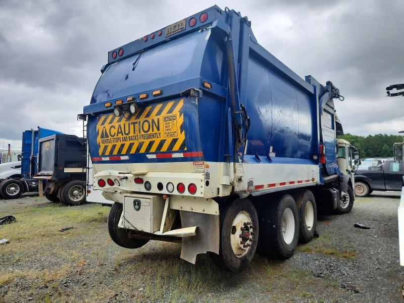 56668866 :رقم المزاد ، 1M2LR05C7GM001232 vin ، 2016 Mack Lr600 مزاد بيع