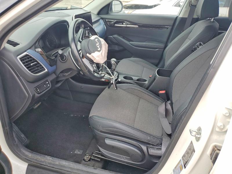 55825316 :رقم المزاد ، KNDEUCAA9N7301478 vin ، 2022 Kia Seltos مزاد بيع