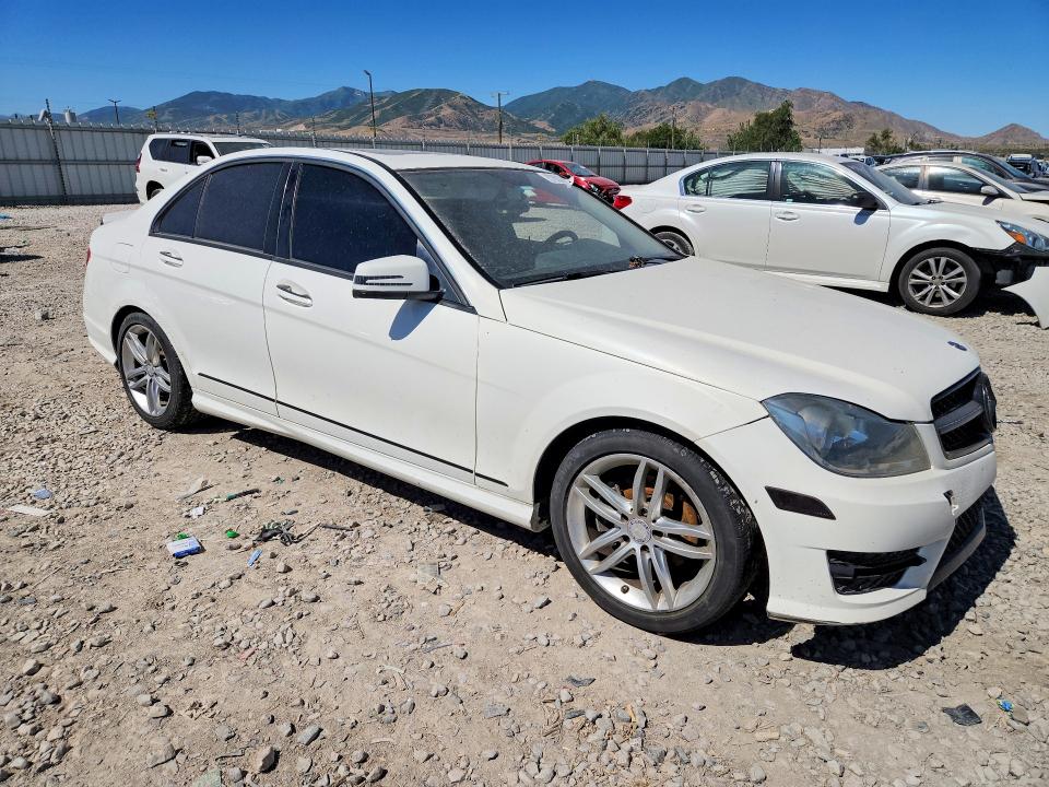 Aukcja sprzedaży 2013 Mercedes-benz C, vin: WDDGF4HB1DA835945, numer aukcji: 57903266