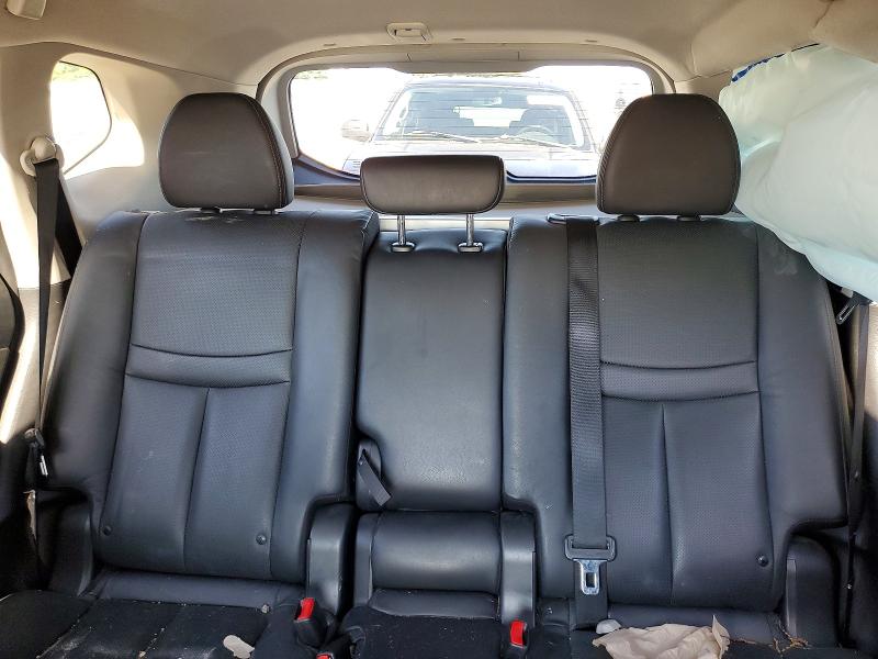 2015 Nissan Rogue მანქანა იყიდება აუქციონზე, vin: 5N1AT2MV0FC830204, აუქციონის ნომერი: 55724346