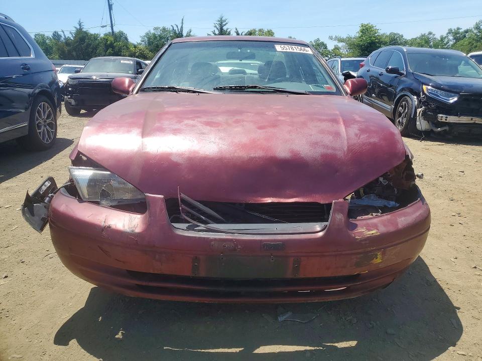 55781566 :رقم المزاد ، 4T1BG22K3XU407131 vin ، 1999 Toyota Camry مزاد بيع