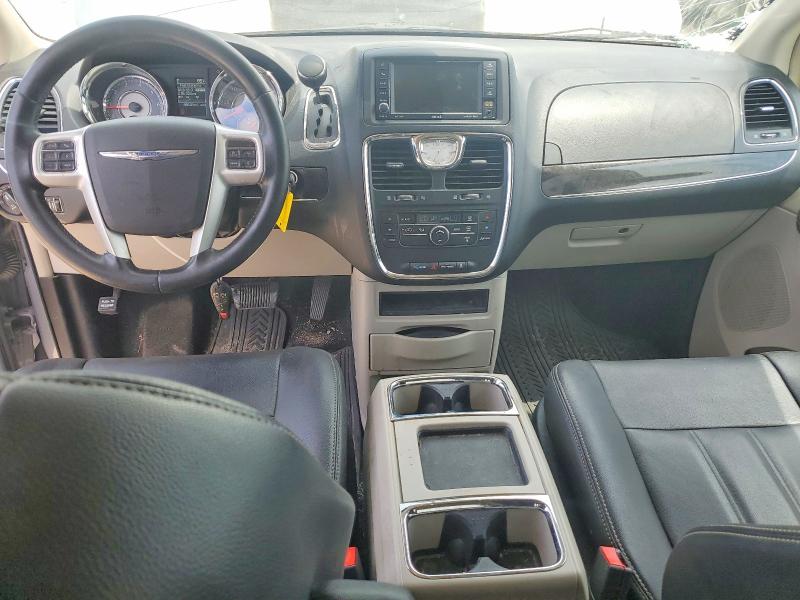 54915826 :رقم المزاد ، 2C4RC1BG9ER317304 vin ، 2014 Chrysler Town & Country مزاد بيع