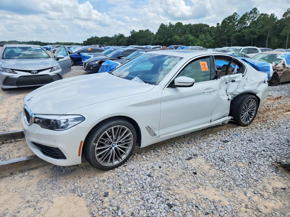 2020 Bmw 530 I მანქანა იყიდება აუქციონზე, vin: WBAJR3C0XLWW55062, აუქციონის ნომერი: 71477595