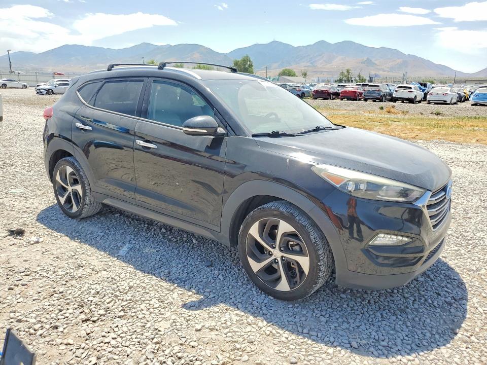 Продажа на аукционе авто 2016 Hyundai Tucson, vin: KM8J33A28GU268693, номер лота: 57928936